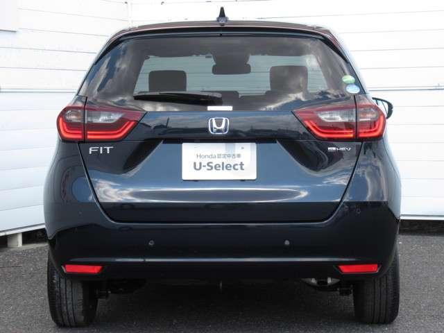 e:HEVホーム 元試乗車 禁煙車 9インチナビ フルセグ 音楽録音再生 Rカメラ ETC 衝突被害軽減ブレーキ サイドカーテンエアバッグ パーキングセンサー LEDヘッドライト 充電用USB(11枚目)