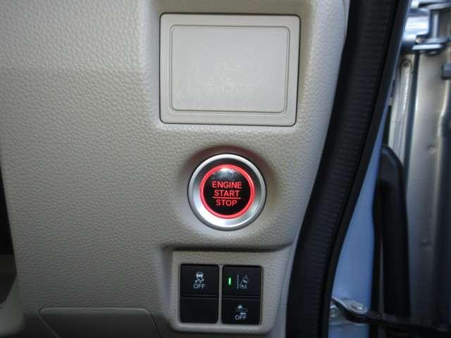 Gホンダセンシング 純正メモリーナビ Bluetooth ETC Rカメラ Fベンチシート 誤発進抑制装置 横滑防止装置 オートクルーズ 両側手動スライドドア イモビ アイスト ヘッドライトLED キーフリー CD ナビ(13枚目)