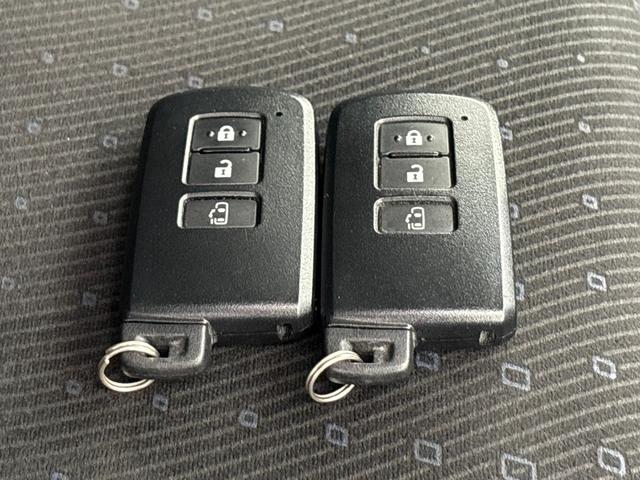 ノア G 禁煙 ワンオーナー 7人乗り メモリーナビ フルセグTV バックカメラ LEDヘッドライト フォグライト クルーズコントロール ETC 横滑り防止装置 左側パワースライドドア スマートキー 1オーナ(23枚目)