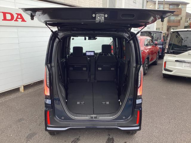 Ｎ－ＢＯＸカスタム ベースグレード　当社元試乗車　禁煙車　純正９インチコネクトナビ　リアカメラ　ＥＴＣ　純正ドラレコ　両側電動スライドドア　ＬＥＤヘッドライト　フルオートエアコン　１４インチアルミホイール　ＨＯＮＤＡスマートキー　Ｄレコ（8枚目）