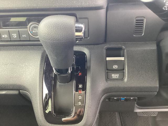 Ｎ－ＢＯＸカスタム ベースグレード　当社元試乗車　禁煙車　純正９インチコネクトナビ　リアカメラ　ＥＴＣ　純正ドラレコ　両側電動スライドドア　ＬＥＤヘッドライト　フルオートエアコン　１４インチアルミホイール　ＨＯＮＤＡスマートキー　Ｄレコ（16枚目）