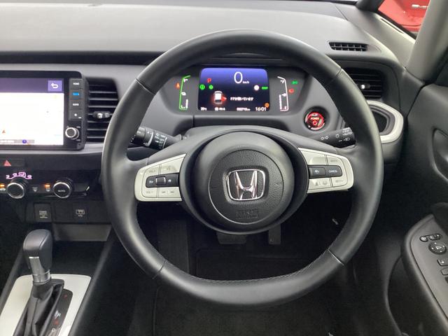 フィット e:HEVホーム 当社元試乗車 禁煙車 純正9インチホンダコネクトナビ リアカメラ ETC LEDヘッドライト HondaCONNECT用緊急通報ボタン/トラブルサポートボタン ホンダセンシング USBチャージャー(11枚目)