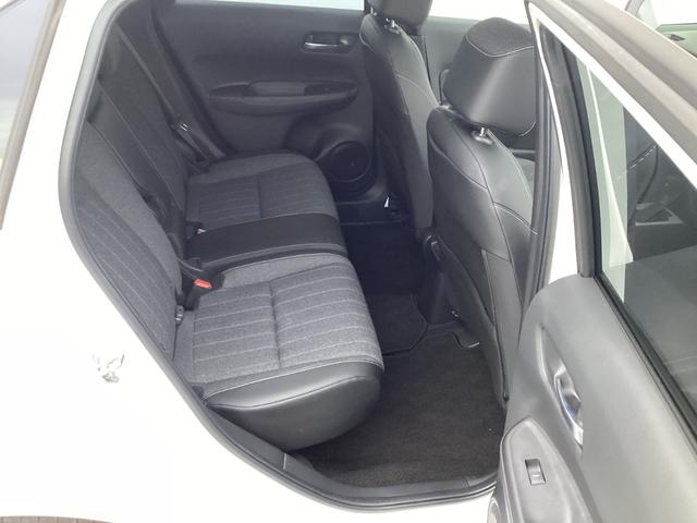 フィット e:HEVホーム 当社元試乗車 禁煙車 純正9インチホンダコネクトナビ リアカメラ ETC LEDヘッドライト HondaCONNECT用緊急通報ボタン/トラブルサポートボタン ホンダセンシング USBチャージャー(21枚目)