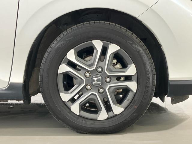 フリード クロスター　禁煙車　純正メモリーナビ　ドラレコ　両側電動スライドドア　リアカメラ　ホンダセンシング　アルミホイール　ＥＴＣ　シートヒーター　クルーズコントロール　ＬＥＤヘッドライト　ルーフレール　アルミホイール（12枚目）