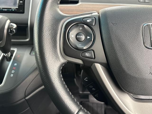 フリード クロスター　禁煙車　純正メモリーナビ　ドラレコ　両側電動スライドドア　リアカメラ　ホンダセンシング　アルミホイール　ＥＴＣ　シートヒーター　クルーズコントロール　ＬＥＤヘッドライト　ルーフレール　アルミホイール（17枚目）