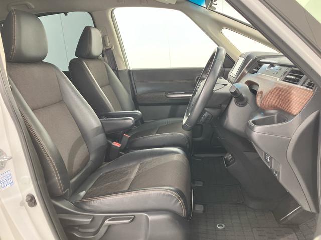 フリード クロスター　禁煙車　純正メモリーナビ　ドラレコ　両側電動スライドドア　リアカメラ　ホンダセンシング　アルミホイール　ＥＴＣ　シートヒーター　クルーズコントロール　ＬＥＤヘッドライト　ルーフレール　アルミホイール（36枚目）