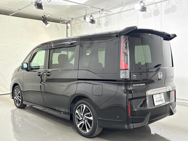 ステップワゴンスパーダ スパーダ・クールスピリットホンダセンシング　禁煙車　ワンオーナー　純正１０インチメモリーナビ　リア席モニター　リアカメラ　ＥＴＣ２．０　純正前後ドラレコ　両側パワースライドドア　シートヒーター　ＬＥＤヘッドライト　ホンダセンシング　パドルシフト（10枚目）