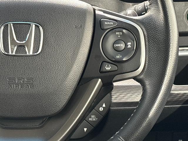 ステップワゴンスパーダ スパーダ・クールスピリットホンダセンシング　禁煙車　ワンオーナー　純正１０インチメモリーナビ　リア席モニター　リアカメラ　ＥＴＣ２．０　純正前後ドラレコ　両側パワースライドドア　シートヒーター　ＬＥＤヘッドライト　ホンダセンシング　パドルシフト（19枚目）