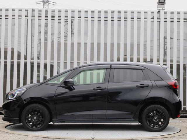 フィット e:HEVホームブラックスタイル 純正9インチナビ・ドラレコ前後・ETC(5枚目)