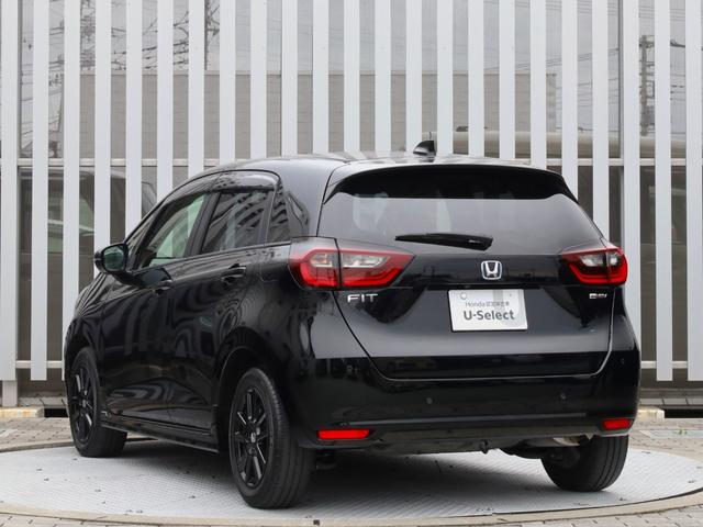 フィット e:HEVホームブラックスタイル 純正9インチナビ・ドラレコ前後・ETC(7枚目)