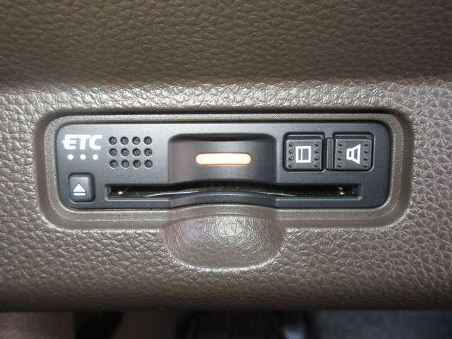 Lホンダセンシング 純正メモリーナビ Bluetooth ETC Rカメラ スマートキーシステム キーフリー Iストップ イモビ 横滑防止 Bカメラ CD ソナー フルオートエアコン サイドカーテンエアバック ABS(11枚目)
