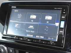 ナビゲーションはギャザズメモリーナビ（ＶＲＵ−２２５ＣＶｉ）を装着しております。ＡＭ、ＦＭ、ＣＤ、ＤＶＤ再生、Ｂｌｕｅｔｏｏｔｈ、音楽録音再生、フルセグＴＶがご使用いただけます。 4