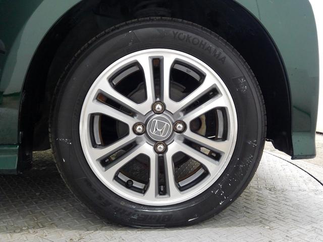 155−65−14タイヤと純正アルミホイールです。