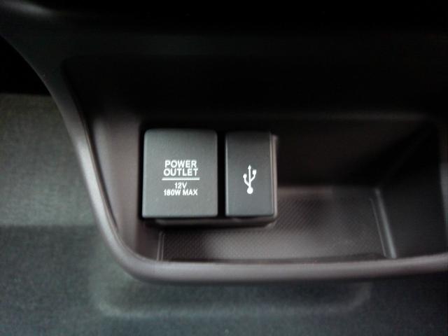 フリード G・ホンダセンシング ワンオーナー 6人乗り 前後純正ドラレコ メモリーナビ フルセグTV CD DVD USBジャック Bluetooth リアカメラ 両側電動ドア LEDライト ETC車載器 プラズマクラスタ機能付き(5枚目)