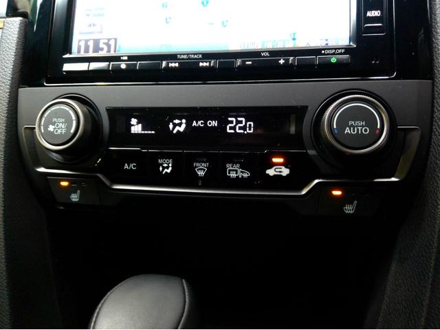 シビック ハッチバック HondaSENSING ギャザズ純正メモリーナビ リアカメラ USB入力端子 LEDヘッドライト 純正アルミ 運転席助手席電動シート パドルシフト ハーフレザーシート ワンオーナー 追突軽減ブレーキ(15枚目)