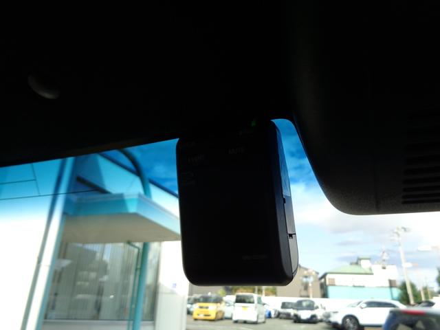 N-BOXカスタム Lターボ ギャザズ純正メモリーナビ リアカメラ LEDライト ETC SENSING シートヒーター フルセグチューナー Bluetoothオーディオ 両側電動スライドドア ドライブレコーダー ドアバイザー(5枚目)