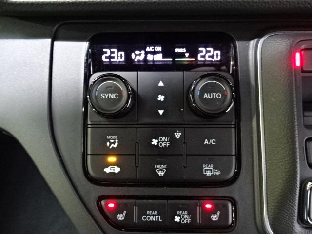 ステップワゴン e:HEVスパーダ 7人乗り 純正11.4インチナビ ETC Honda SENSING BSI 両側電動スライドドア パーキングセンサー シートヒーター パーキングセンサー オートリトラミラー トリプルゾーンエアコン(5枚目)