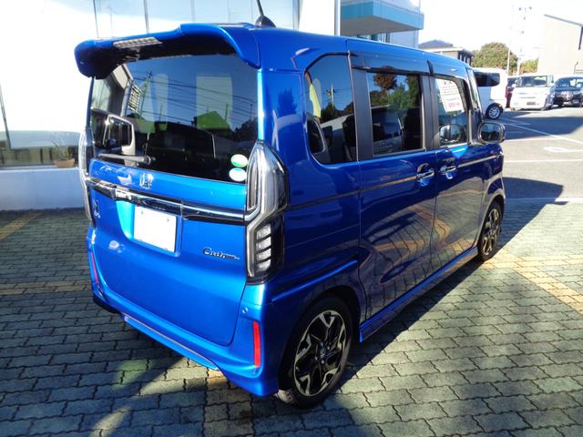 N-BOXカスタム Lターボ ワンオーナー車 禁煙車 純正9インチメモリーナビ リアカメラ 前後純正ドライブレコーダー CD DVD Bluetooth LEDヘッドライト LEDフォグライト HondaSENSING 半革シート(5枚目)