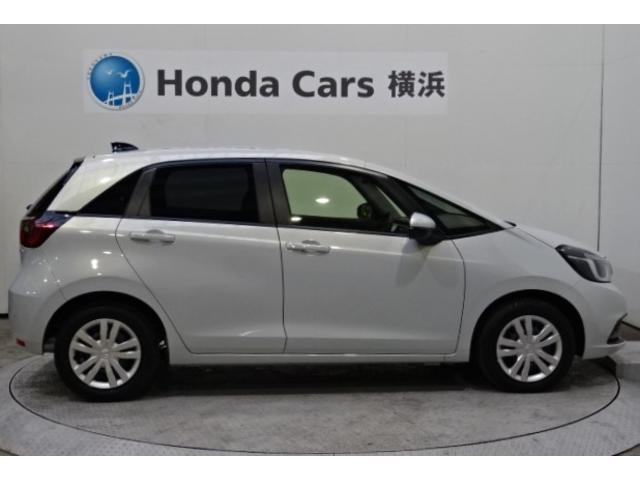フィット e:HEVホーム 当社デモカー 禁煙 HondaSENSING 純正メモリーナビ フルセグ ブルートゥースオーディオ リアカメラ ETC2.0 LEDライト オートライト ハーフシェイドウインドウ パーキングセンサー(22枚目)