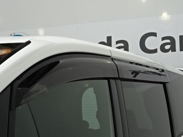 ノア SiダブルバイビーII ワンオーナー 純正SDナビゲーション フルセグ リアカメラ DVD CD BTオーディオ 両側電動スライドドア ドアバイザー ETC 純正16インチアルミホイール 横滑防止装置 PCS スマートキ-(20枚目)