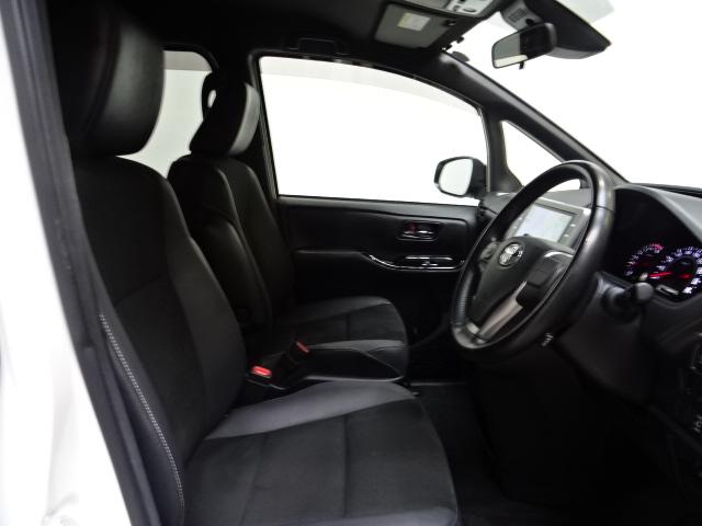 ノア SiダブルバイビーII ワンオーナー 純正SDナビゲーション フルセグ リアカメラ DVD CD BTオーディオ 両側電動スライドドア ドアバイザー ETC 純正16インチアルミホイール 横滑防止装置 PCS スマートキ-(24枚目)