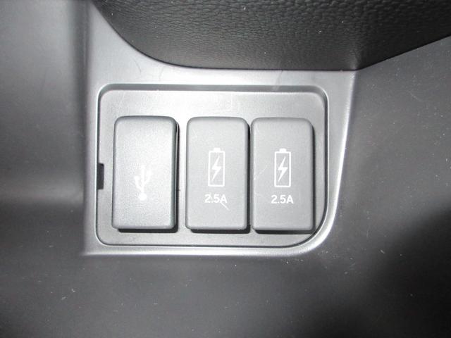 N-BOXカスタム G・Lターボホンダセンシング ワンオーナー ホンダセンシング 前後ドラレコ メモリーナビ リアカメラ 後席モニター ETC シートヒーター 両側電動スライドドア 純正アルミ Bluetooth USB ドアバイザー フルセ VSA(13枚目)