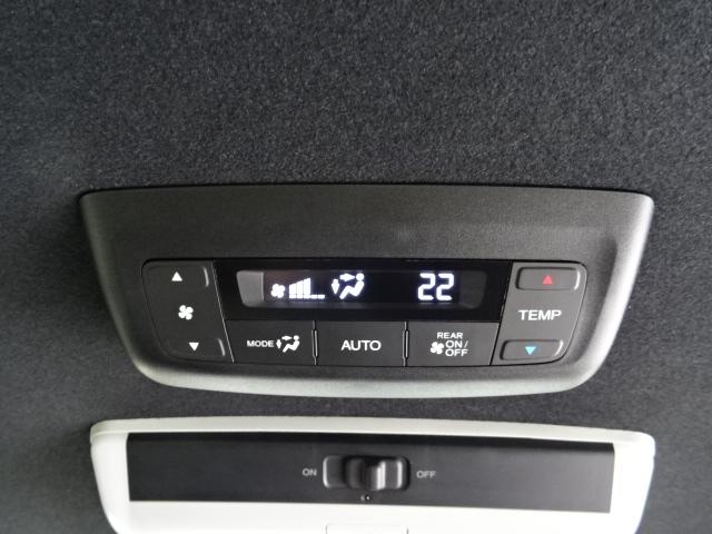 ステップワゴン スパーダ 7人 HondaSENSING 前後ドラレコ メモリーナビ 後席モニター BSI シートヒーター ETC USB Bluetoothオーディオ LEDライト パドルシフト ワンオーナー WAC 記録簿(14枚目)