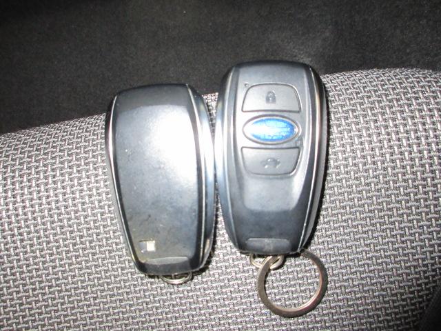 XV 2.0e-Lアイサイト ドラレコ メモリーナビ フルセグ ブルートゥースオーディオ リアカメラ USB オートエアコン 純正アルミ ブラインドスポットモニター ETC パワーシート パドルシフト ワンオーナー パワ-シ-ト(16枚目)