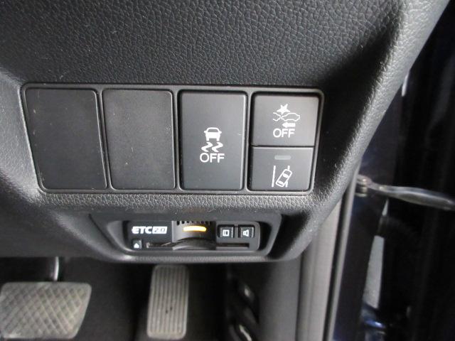 ステップワゴンスパーダ ｅ：ＨＥＶスパーダＧ・ＥＸホンダセンシング　７人　前後ドラレコ　メモリーナビ　全周囲カメラ　フルセグ　ＤＶＤ　ＣＤ　シートヒーター　両側電動スライドドア　純正アルミ　ＥＴＣ　Ｂｌｕｅｔｏｏｔｈ　ＵＳＢ　ドアバイザー　ワンオーナー　エアバック（7枚目）