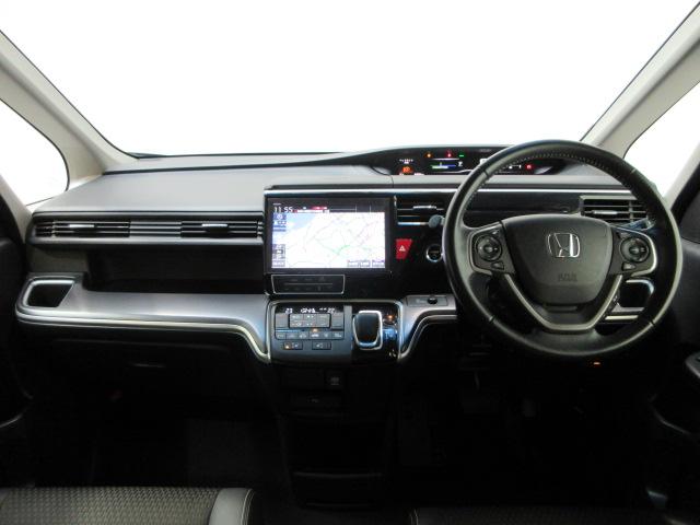 ステップワゴンスパーダ ｅ：ＨＥＶスパーダＧ・ＥＸホンダセンシング　７人　前後ドラレコ　メモリーナビ　全周囲カメラ　フルセグ　ＤＶＤ　ＣＤ　シートヒーター　両側電動スライドドア　純正アルミ　ＥＴＣ　Ｂｌｕｅｔｏｏｔｈ　ＵＳＢ　ドアバイザー　ワンオーナー　エアバック（15枚目）