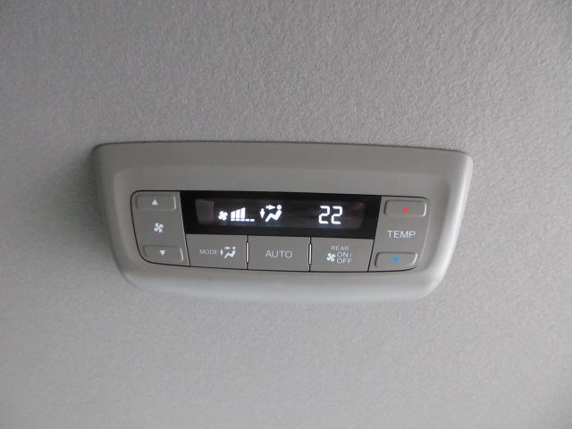 ステップワゴンスパーダ ｅ：ＨＥＶスパーダＧ・ＥＸホンダセンシング　７人　前後ドラレコ　メモリーナビ　全周囲カメラ　フルセグ　ＤＶＤ　ＣＤ　シートヒーター　両側電動スライドドア　純正アルミ　ＥＴＣ　Ｂｌｕｅｔｏｏｔｈ　ＵＳＢ　ドアバイザー　ワンオーナー　エアバック（18枚目）