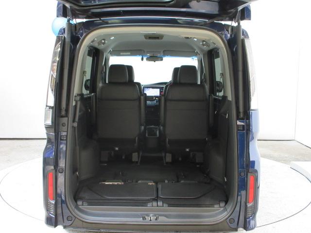 ステップワゴンスパーダ ｅ：ＨＥＶスパーダＧ・ＥＸホンダセンシング　７人　前後ドラレコ　メモリーナビ　全周囲カメラ　フルセグ　ＤＶＤ　ＣＤ　シートヒーター　両側電動スライドドア　純正アルミ　ＥＴＣ　Ｂｌｕｅｔｏｏｔｈ　ＵＳＢ　ドアバイザー　ワンオーナー　エアバック（22枚目）