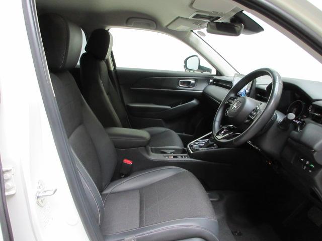 ヴェゼル e:HEVZ ワンオーナー ホンダセンシング 純正メモリーナビ フルセグ リアカメラ BTオーディオ LEDヘッドライト オートエアコン パワーテールゲート 純正前後ドラレコ スマートキー 純正18インチアルミ(23枚目)