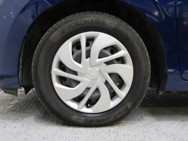 フリード Ｇ・ホンダセンシング　６人乗り仕様　禁煙車　純正９インチメモリーナビ　リアカメラ　ＣＤ　ＤＶＤ　Ｂｌｕｅｔｏｏｔｈ　両側電動スライドドア　ＥＴＣ　ＬＥＤヘッドライト　オートライト　ドアバイザー　ワンオーナー　Ｆセグ　ＶＳＡ（26枚目）