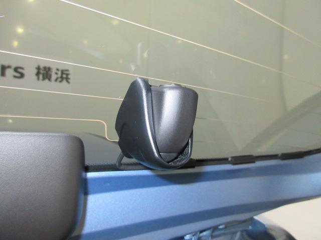 フィット ｅ：ＨＥＶホーム　ＨｏｎｄａＳＥＮＳＩＮＧ　前後ドライブレコーダー　メモリーナビ　リアカメラ　ＥＴＣ　ＬＥＤヘッドライト　オートライト　ＵＳＢ　Ｂｌｕｅｔｏｏｔｈオーディオ　ドアバイザー　ワンオーナー　クリソナ　ＡＣＣ（6枚目）