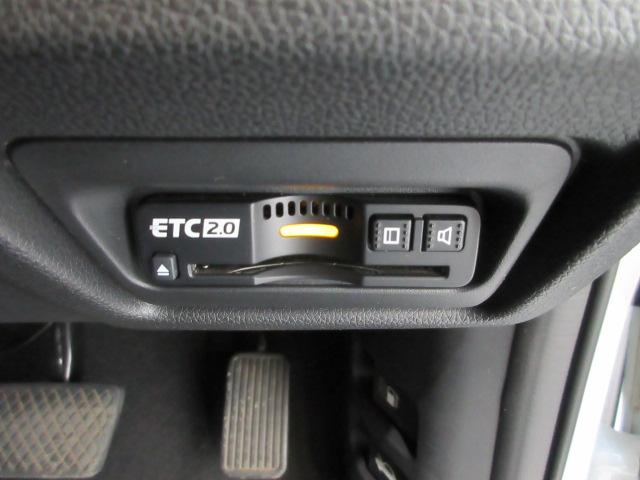 ステップワゴンスパーダ スパーダホンダセンシング VTECターボ 7人乗り 純正メモリーナビ フルセグ ブルートゥースオーディオ リアカメラ 両側電動スライドドア ETC2.0 プラズマクラスター DVD CD LEDライト スマキー オートエアコン(9枚目)