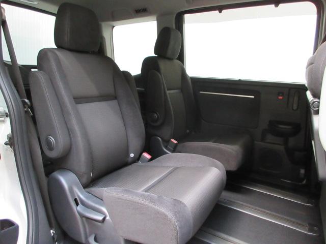 ステップワゴンスパーダ スパーダホンダセンシング VTECターボ 7人乗り 純正メモリーナビ フルセグ ブルートゥースオーディオ リアカメラ 両側電動スライドドア ETC2.0 プラズマクラスター DVD CD LEDライト スマキー オートエアコン(18枚目)