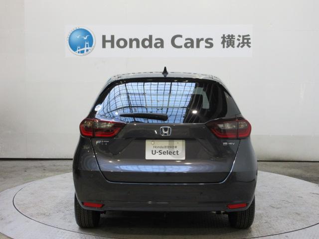 フィット ｅ：ＨＥＶホーム　当社デモカー　禁煙車　ＨｏｎｄａＳＥＮＳＩＮＧ　純正メモリーナビ　フルセグ　ブルートゥースオーディオ　リアカメラ　ＥＴＣ２．０　ＬＥＤヘッドライト　ＵＳＢ　パーキングセンサー　ＬＥＤライト　クリソナ（19枚目）