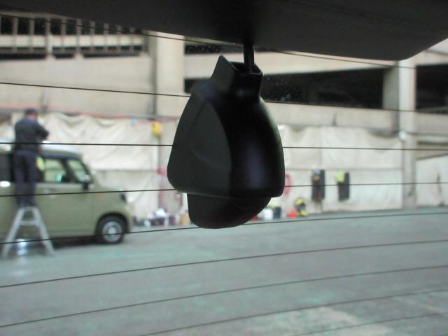 N-ONE RS 前後ドラレコ メモリーナビ リアカメラ CTBA 純正アルミ Bluetooth USB HIDヘッドライト パドルシフト ドアバイザー ワンオーナー シティーブレーキ 横滑り防止装置 Dレコ 禁煙(6枚目)