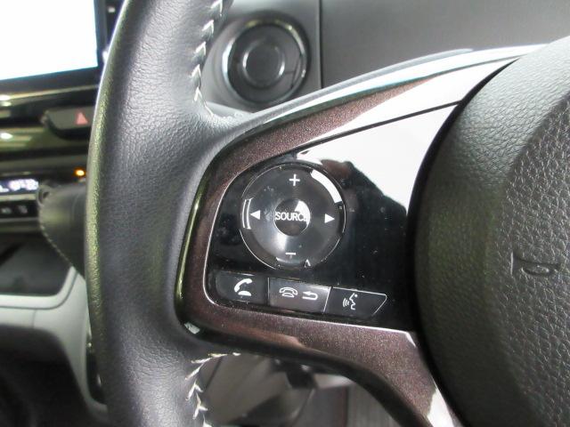 Ｎ－ＢＯＸカスタム Ｇ・Ｌターボホンダセンシング　衝突被害軽減ブレーキ　純正メモリーナビ　フルセグ　Ｂｌｕｅｔｏｏｔｈオーディオ　　シートヒーター　ＤＶＤ　ＣＤ　ＥＴＣ　両側電動スライドドア　リアカメラ　ＬＥＤライト　オートエアコン　スマキー　禁煙（6枚目）