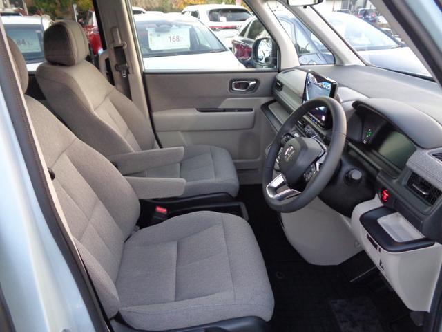 運転席からの視界が良好で運転しやすく安心です。