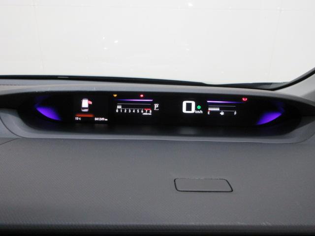 ステップワゴンスパーダ スパーダ・クールスピリットホンダセンシング　７人　前後ドライブレコーダー　ギャザズ純正メモリーナビ　リアカメラ　後席モニター　両側電動スライドドア　シートヒーター　ＥＴＣ２．０　パドルシフト　Ｂｌｕｅｔｏｏｔｈオーディオ　ワンオーナー　地ＴＶ（19枚目）