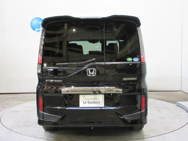 ステップワゴンスパーダ スパーダクールスピリットアドバンスパッケージα　８人　ＨｏｎｄａＳＥＮＳＩＮＧ　ドライブレコーダー　メモリーナビ　リアカメラ　後席モニター　シートヒーター　両側電動スライドドア　ＥＴＣ　純正アルミホイール　パドルシフト　ワンオーナー　フルセグ（24枚目）