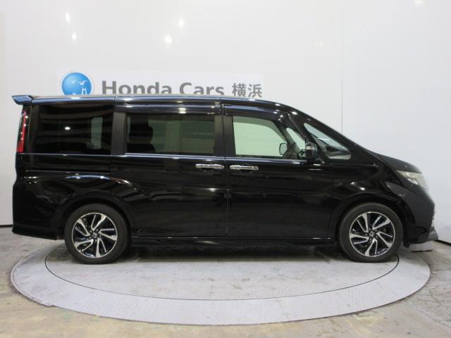 ステップワゴンスパーダ スパーダクールスピリットアドバンスパッケージα　８人　ＨｏｎｄａＳＥＮＳＩＮＧ　ドライブレコーダー　メモリーナビ　リアカメラ　後席モニター　シートヒーター　両側電動スライドドア　ＥＴＣ　純正アルミホイール　パドルシフト　ワンオーナー　フルセグ（26枚目）
