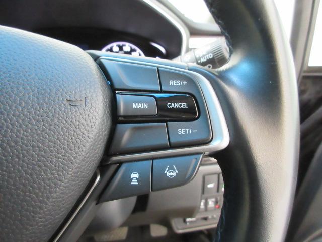 オデッセイ アブソルート・EX 7人乗り仕様 禁煙車 前後純正ドライブレコーダー ETC 純正10インチメモリーナビ HondaSENSING 両側電動スライドドア マルチビューモニター パーキングセンサー ブラインドスポット(9枚目)