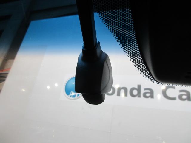 CR-V EX・ブラックエディション VTECターボ HondaSENSING 前後ドラレコ メモリーナビ Bluetoothオーディオ フルセグ リヤカメラ ETC2.0 シートヒーター BSI 純正アルミ パドルシフト スマキー(5枚目)