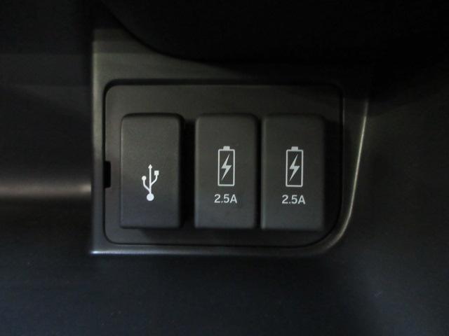 N-BOXカスタム Lターボ ホンダセンシング 衝突被害軽減ブレーキ メモリーナビ Bluetoothオーディオ フルセグ ETC パーキングセンサー 両側電動スライドドア シートヒーター オートリトラミラー LEDライト スマキ(12枚目)