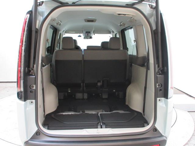 ステップワゴン ｅ：ＨＥＶエアーＥＸ　当社デモカー　８人　ＨｏｎｄａＳＥＮＳＩＮＧ　ドライブレコーダー　ギャザズ純正メモリーナビ　全周囲カメラ　フルセグＴＶ　ＥＴＣ　シートヒーター　純正アルミ　両側電動スライドドア　Ｂｌｕｅｔｏｏｔｈ（23枚目）