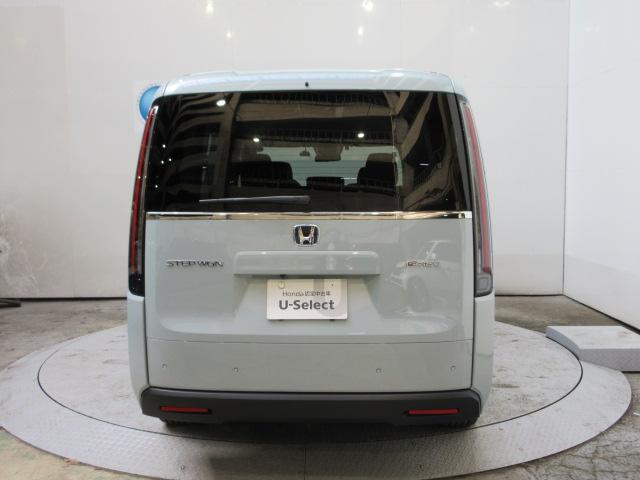 ステップワゴン ｅ：ＨＥＶエアーＥＸ　当社デモカー　８人　ＨｏｎｄａＳＥＮＳＩＮＧ　ドライブレコーダー　ギャザズ純正メモリーナビ　全周囲カメラ　フルセグＴＶ　ＥＴＣ　シートヒーター　純正アルミ　両側電動スライドドア　Ｂｌｕｅｔｏｏｔｈ（24枚目）