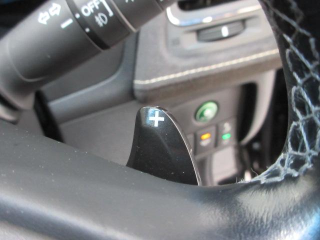 ヴェゼル RS・ホンダセンシング ギャザズ純正メモリーナビ リアカメラ ETC シートヒーター 純正アルミ LEDヘッドライト Bluetoothオーディオ USB ドアバイザー パドルシフト テールゲートスポイラー ワンオーナー(8枚目)